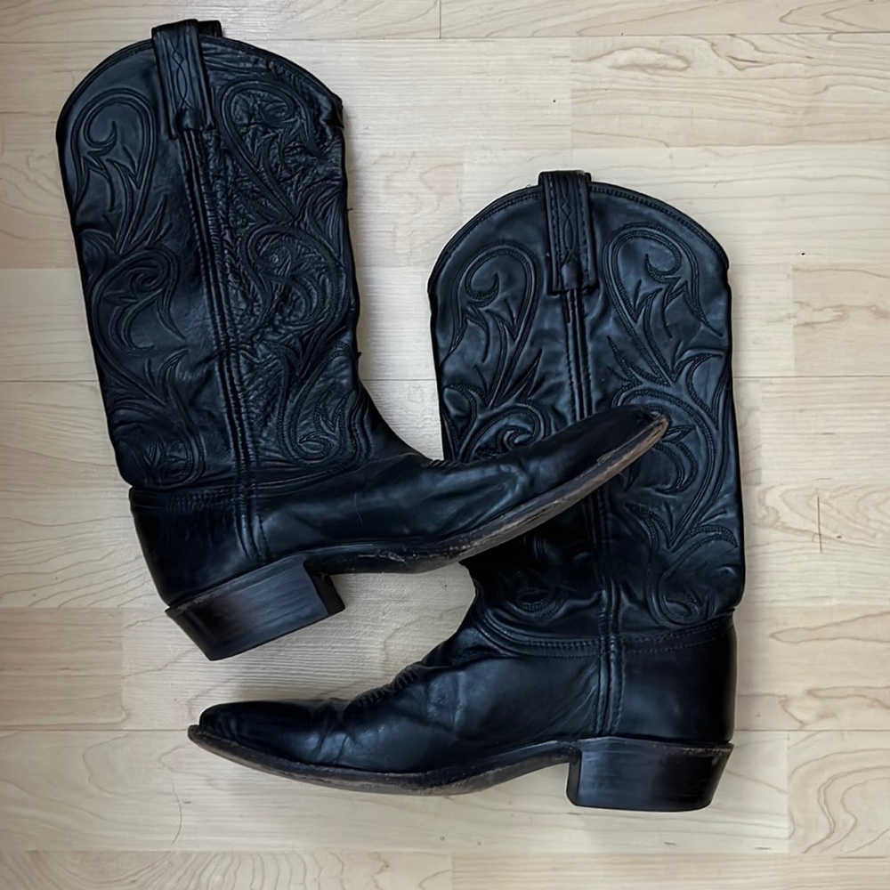 Black vintage cowboy boots